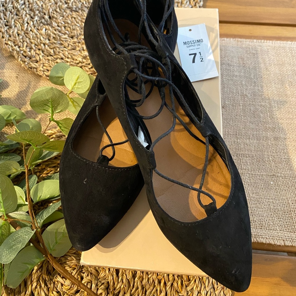 Mossimo Black Lace Up Flats Size 7.5